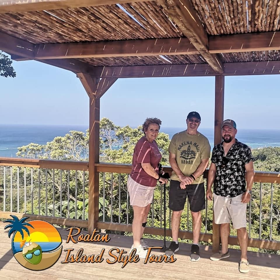 Tom Duffy's Roatan Island Style Tour